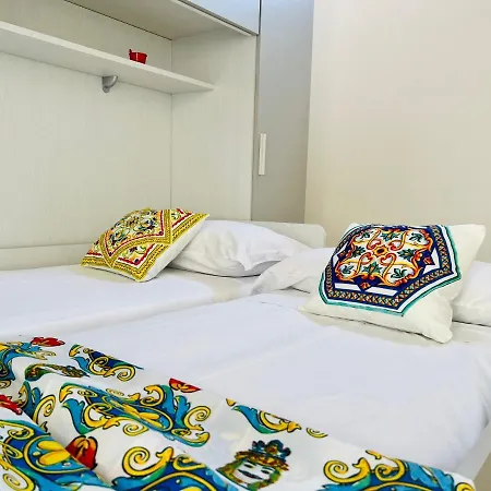 Cozy Seafront Studio Daire
